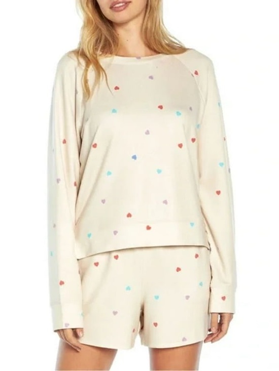 Wildfox Other - NWT Wildfox Cream Sweatshirt & Shorts Set with Multicolor Heart Print